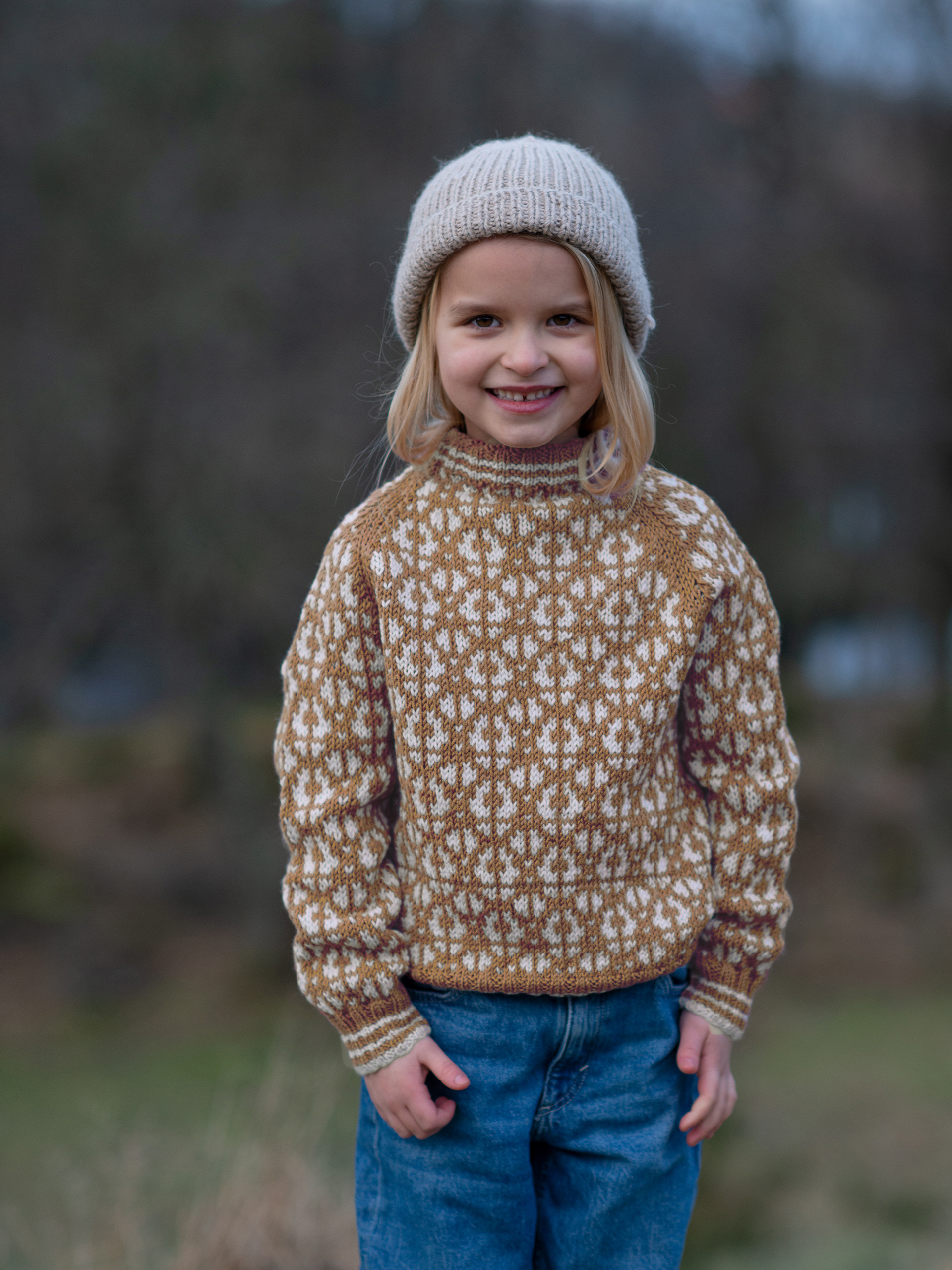 Flokk Mini tröja varm beige