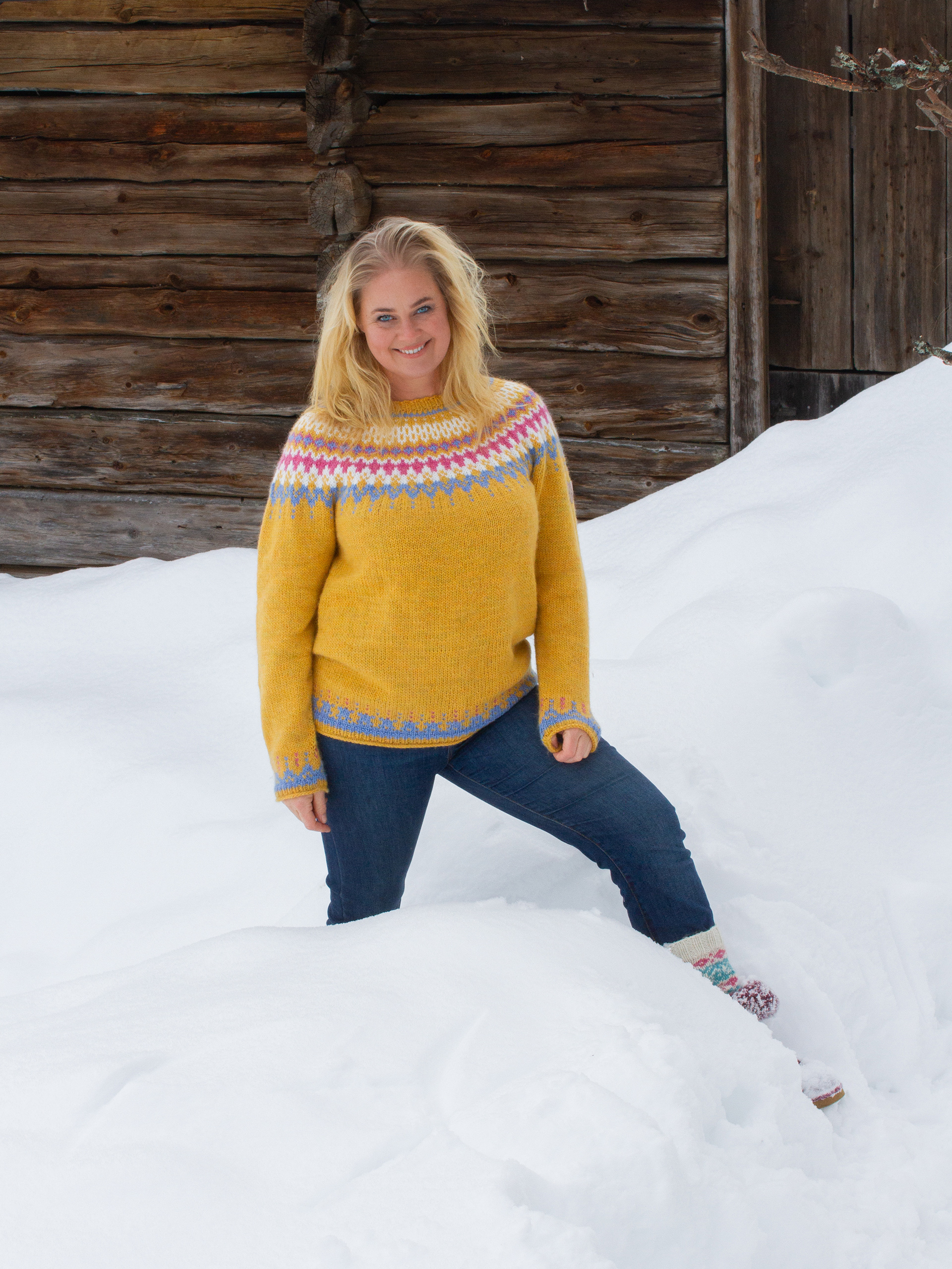 422K-03a GLEÐI tröja