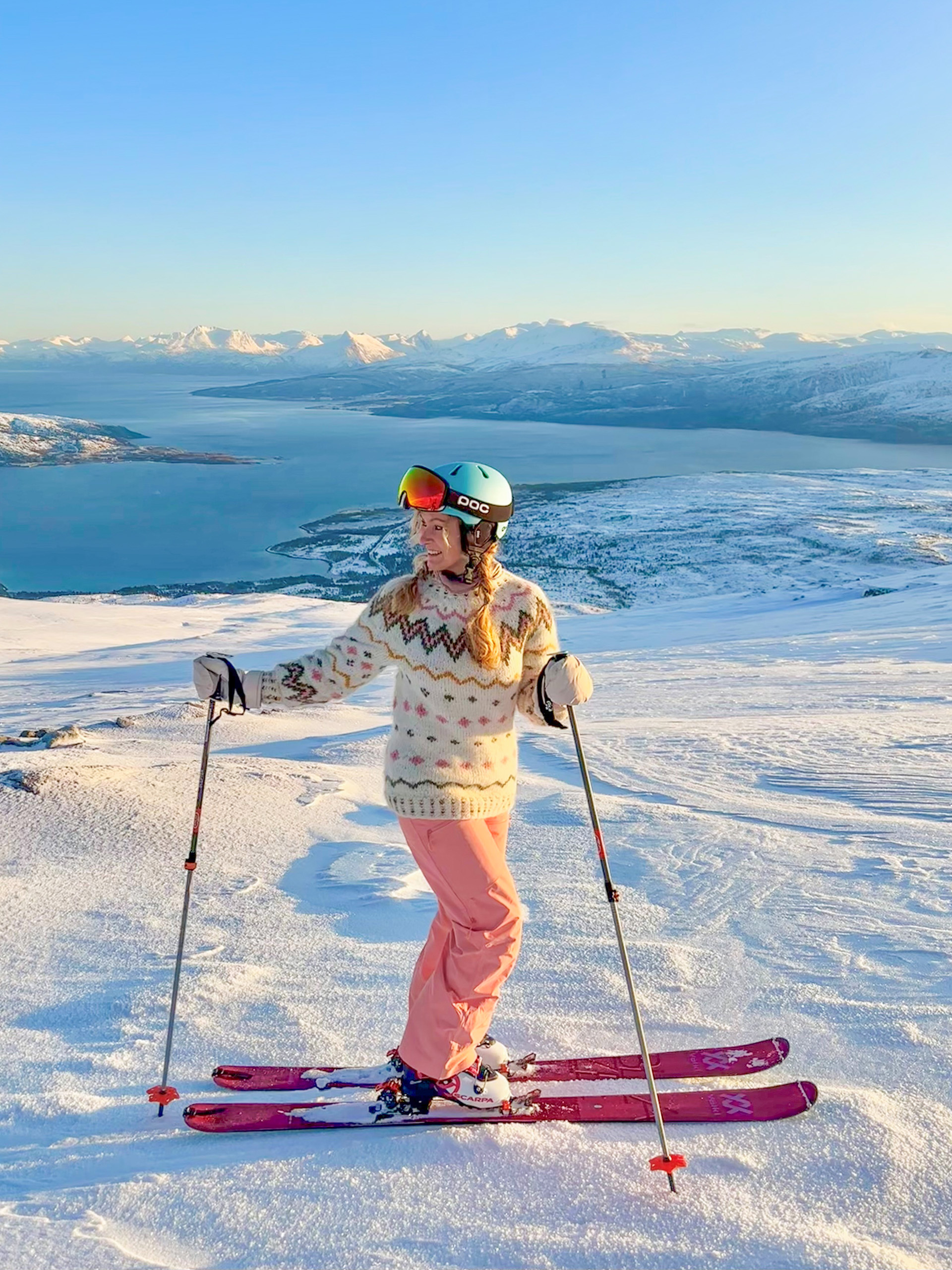 521E-03b Gunni tröja