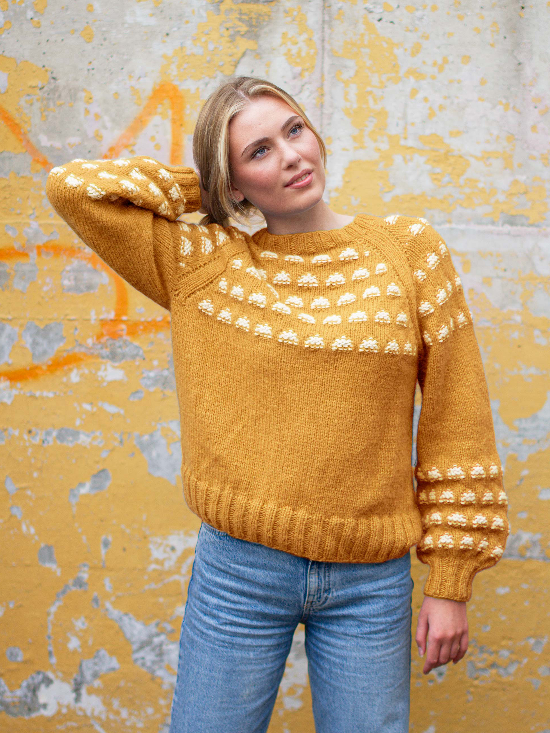 HEAVEN tröja majsgul