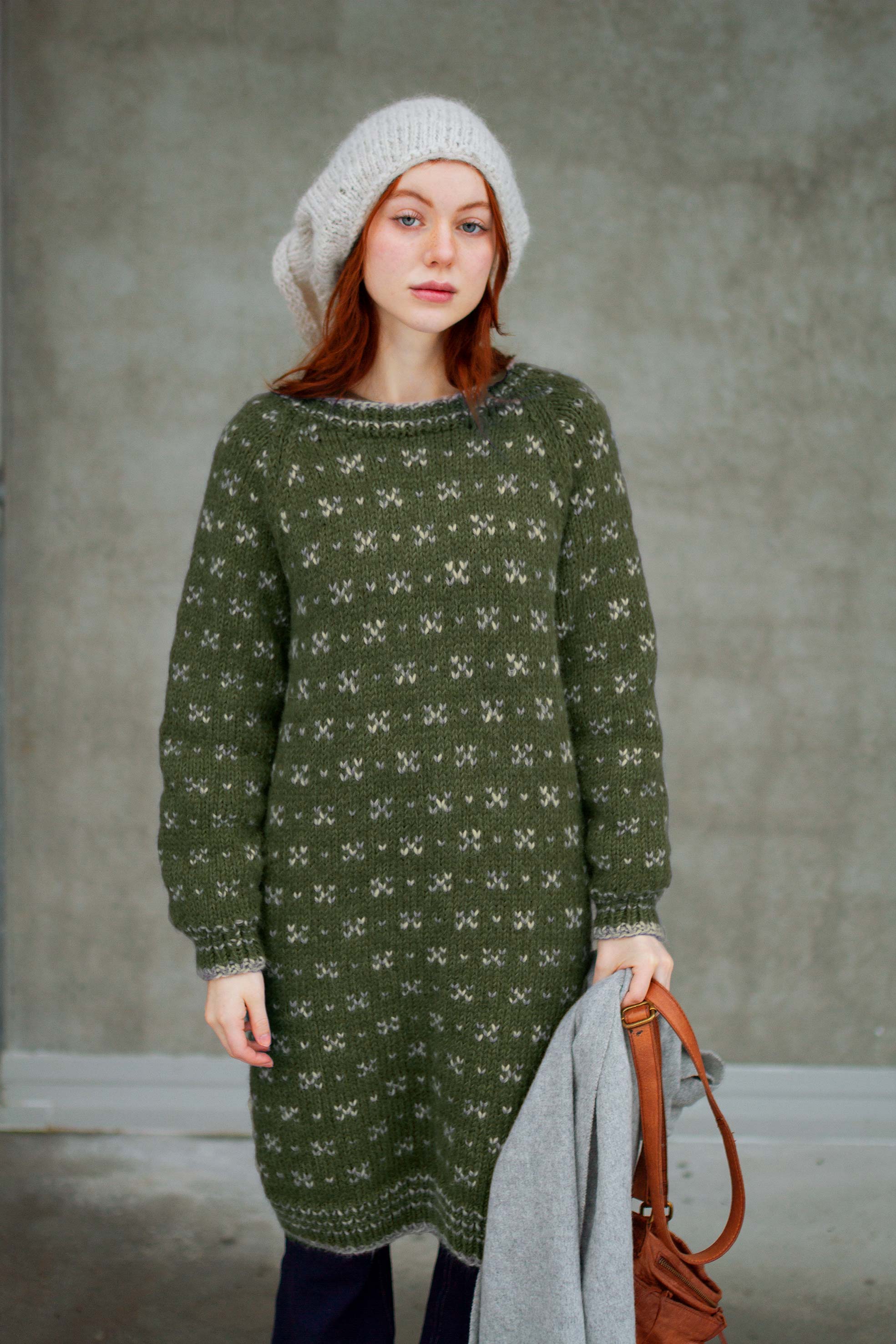 HUSAVIK klänning oliv