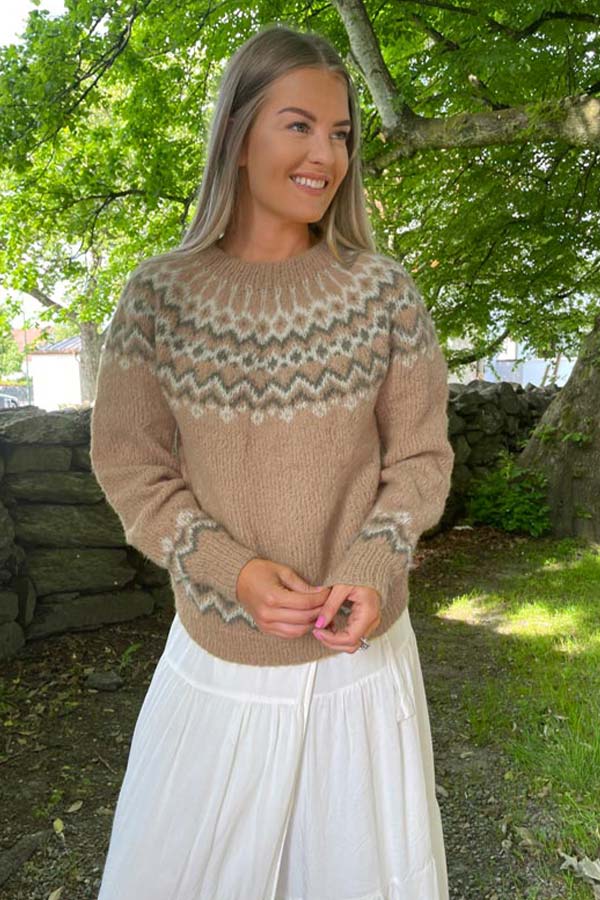 101-05 Dolomitt tröja kamel