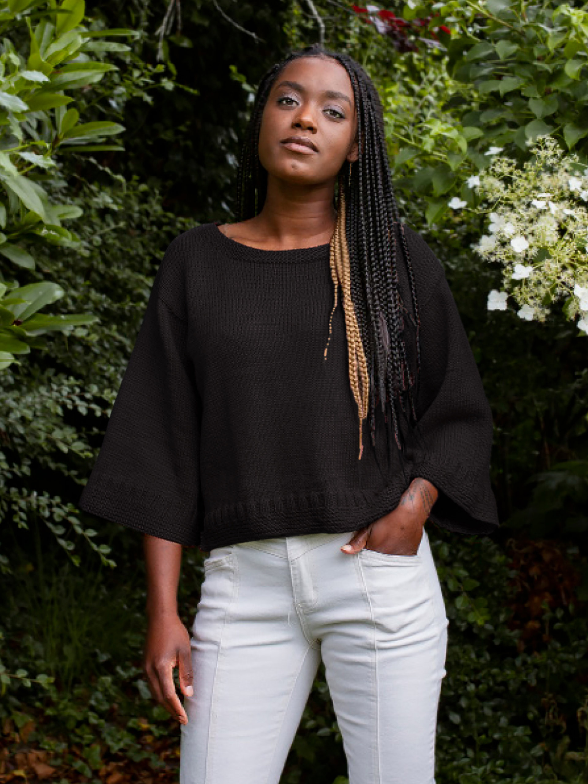 KAMELIA tröja svart