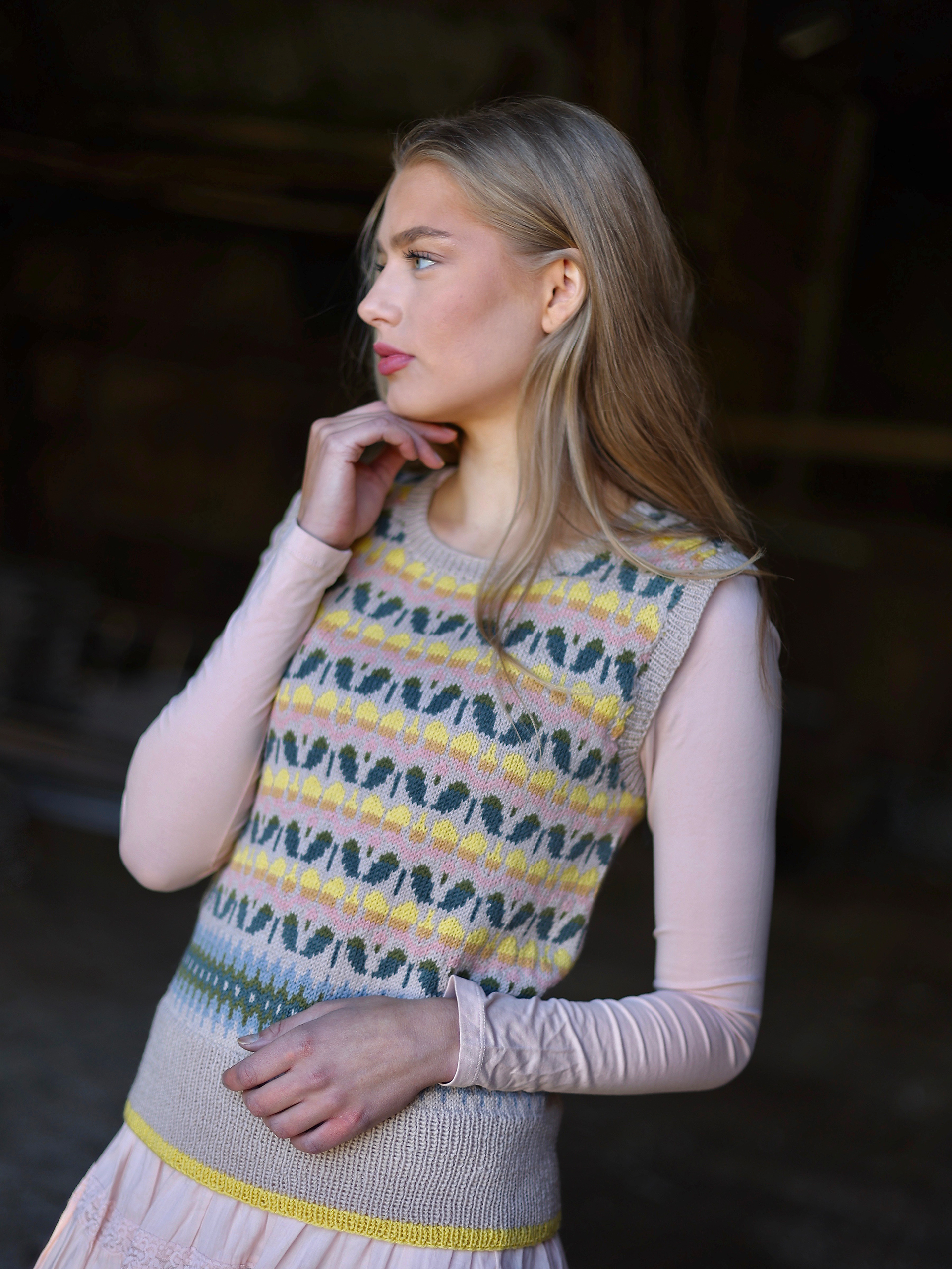 KETURA väst dus pastell