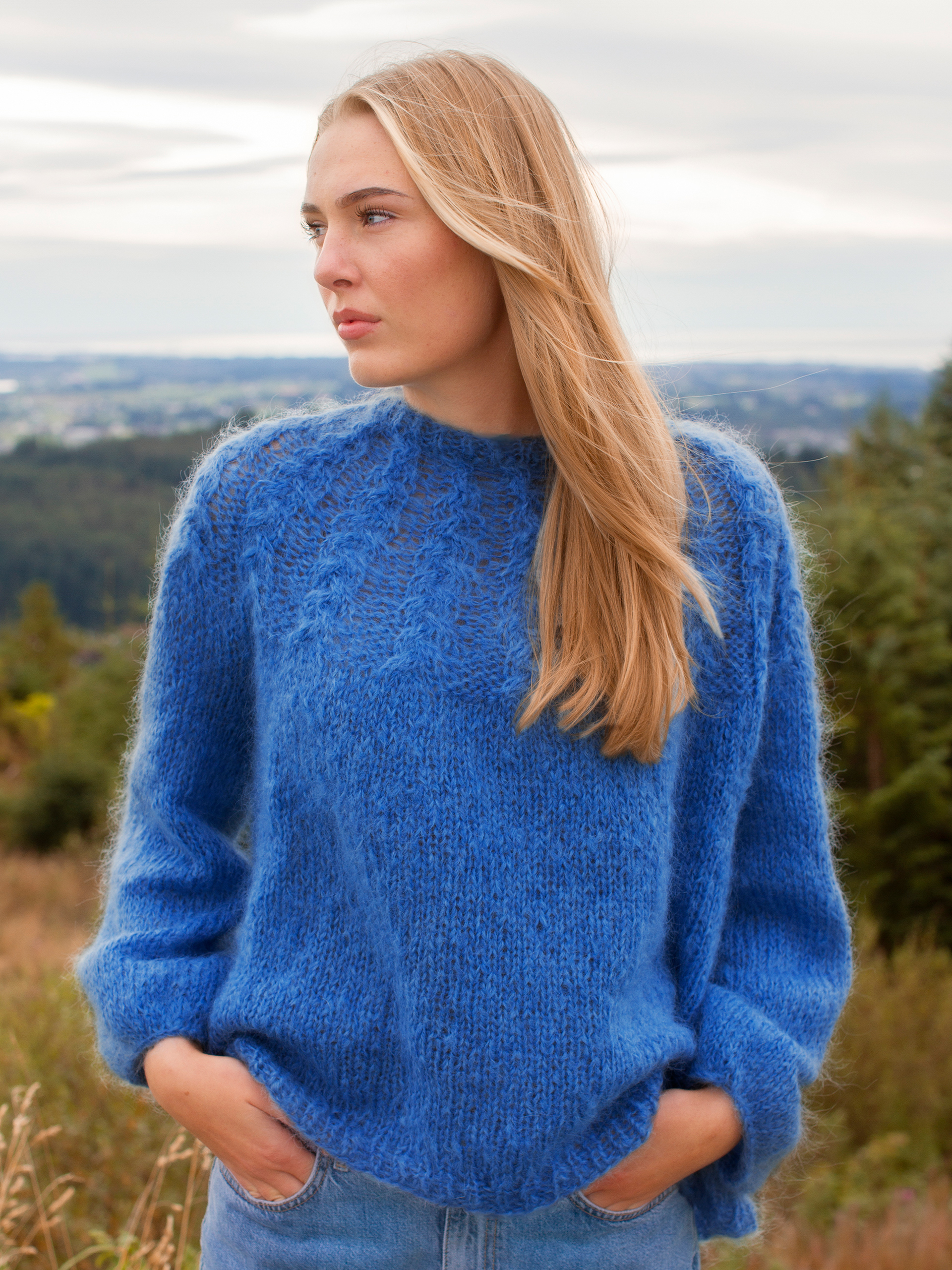 LARGO tröja klar blå