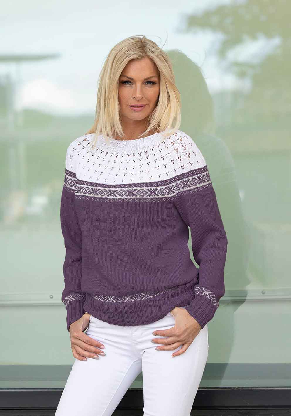 1915-4 May lilla sweater mørk lilla