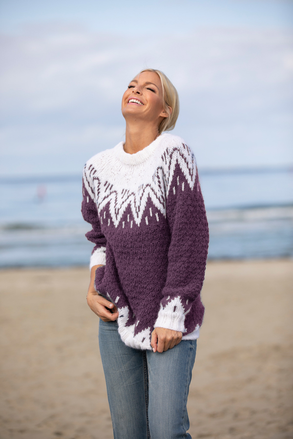 1923-5 Mamma tröja lila