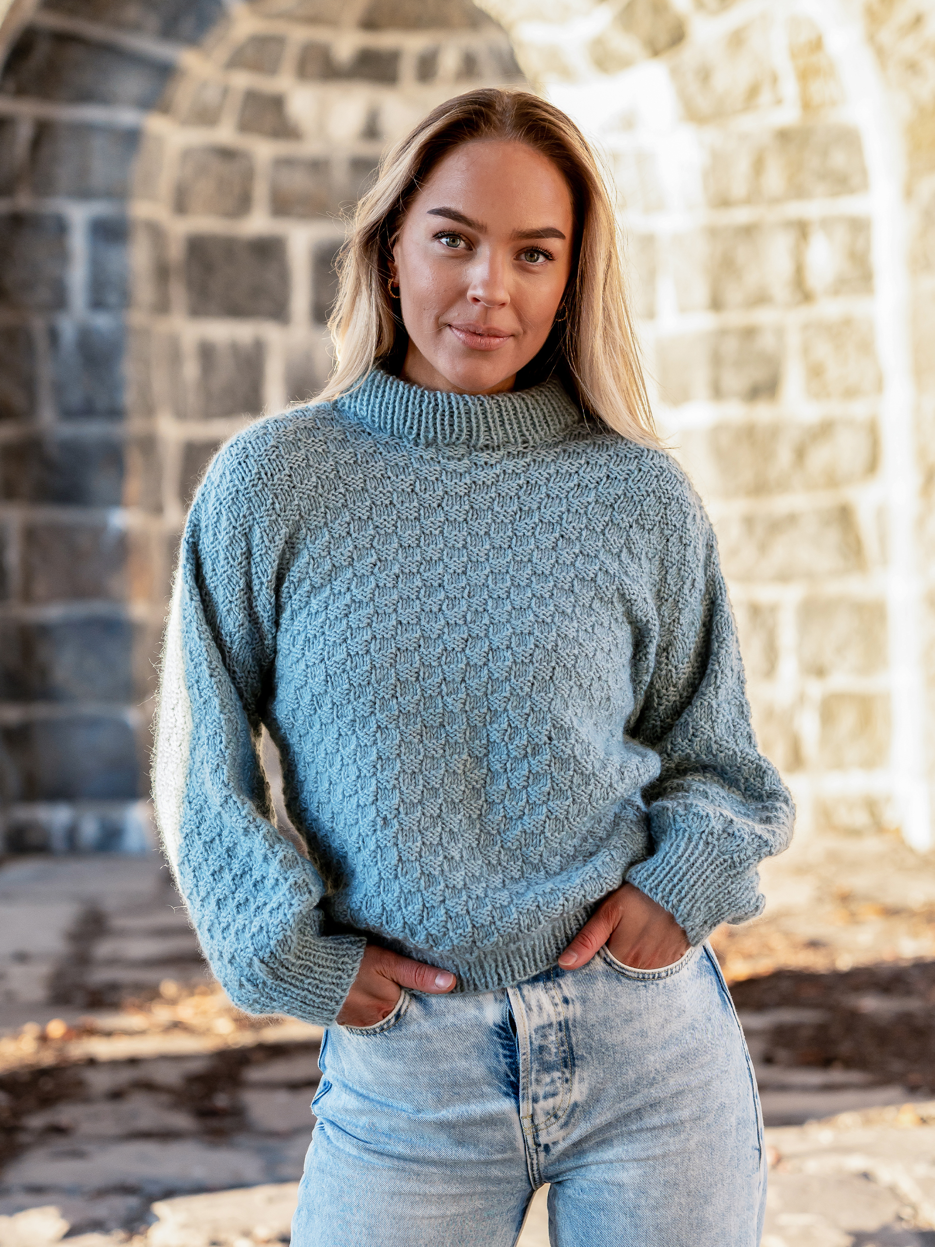 Løken tröja ljus petrol