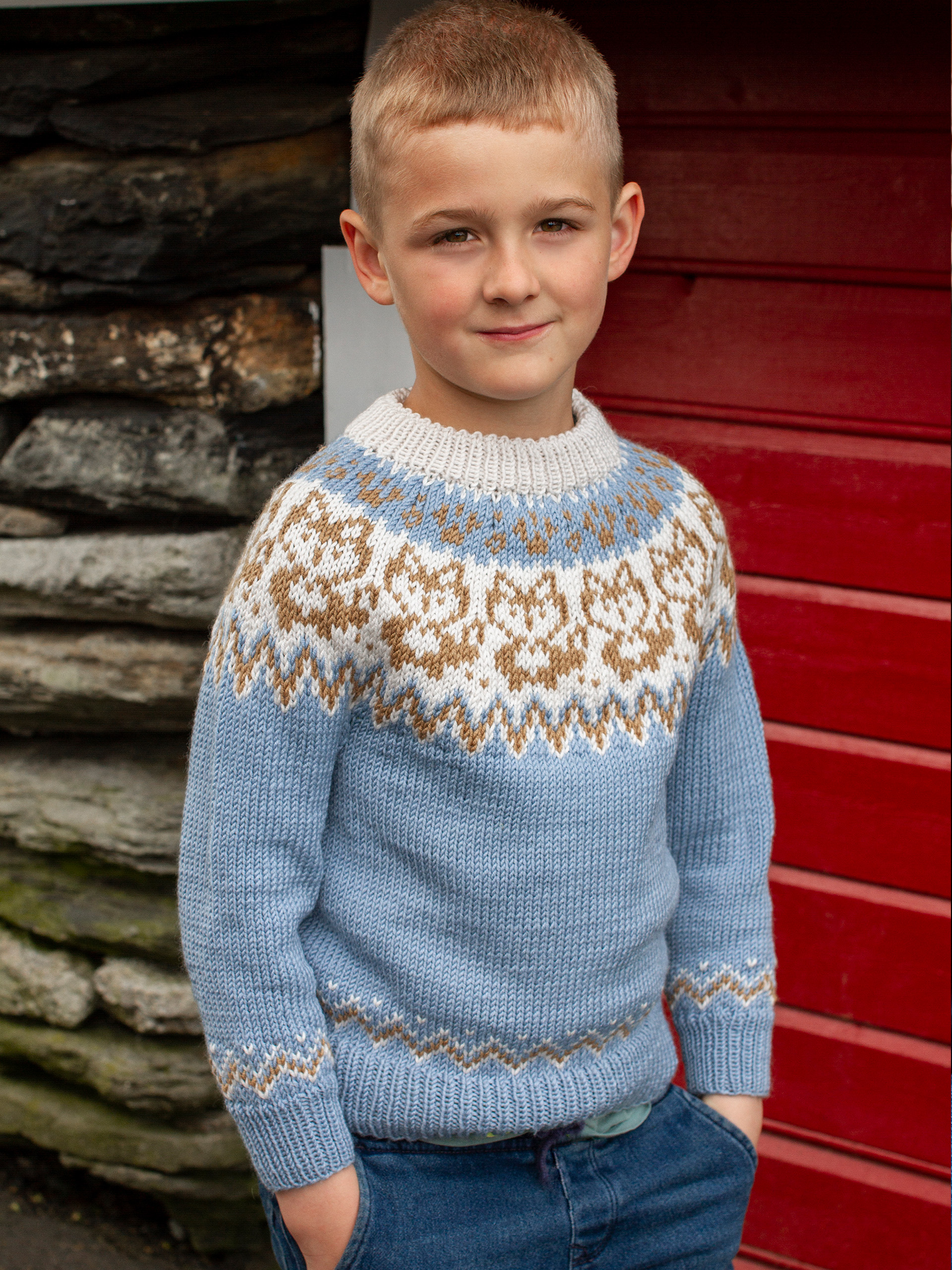 LURING tröja och mössa ljus blå