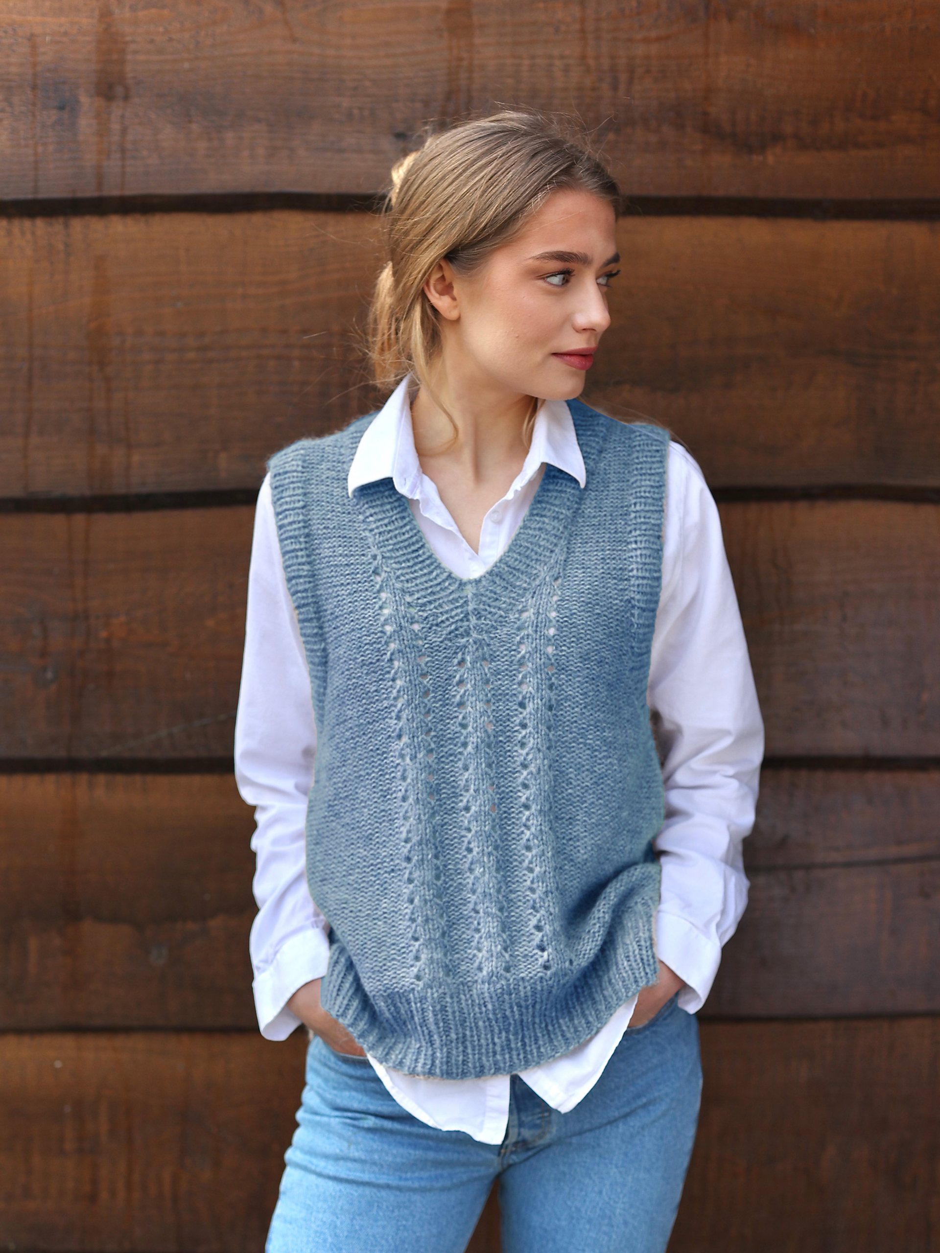 EAST väst ljus jeansblå