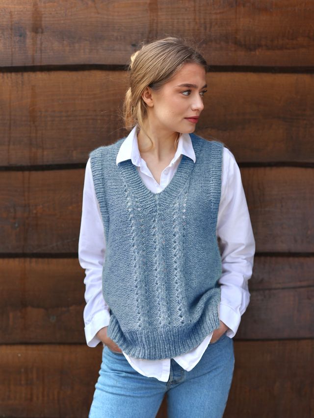 EAST väst ljus jeansblå