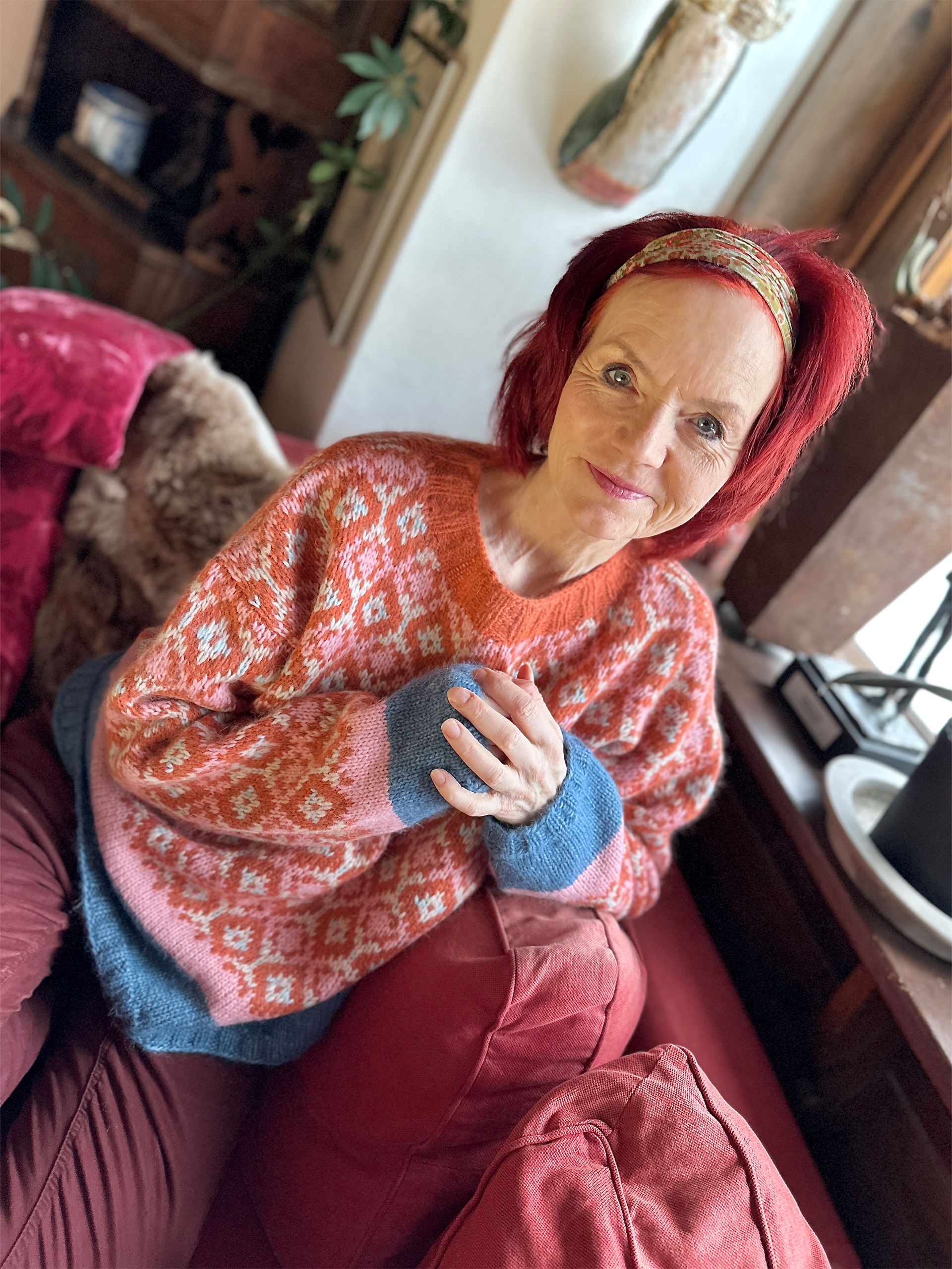 421S-09 MIEAU tröja