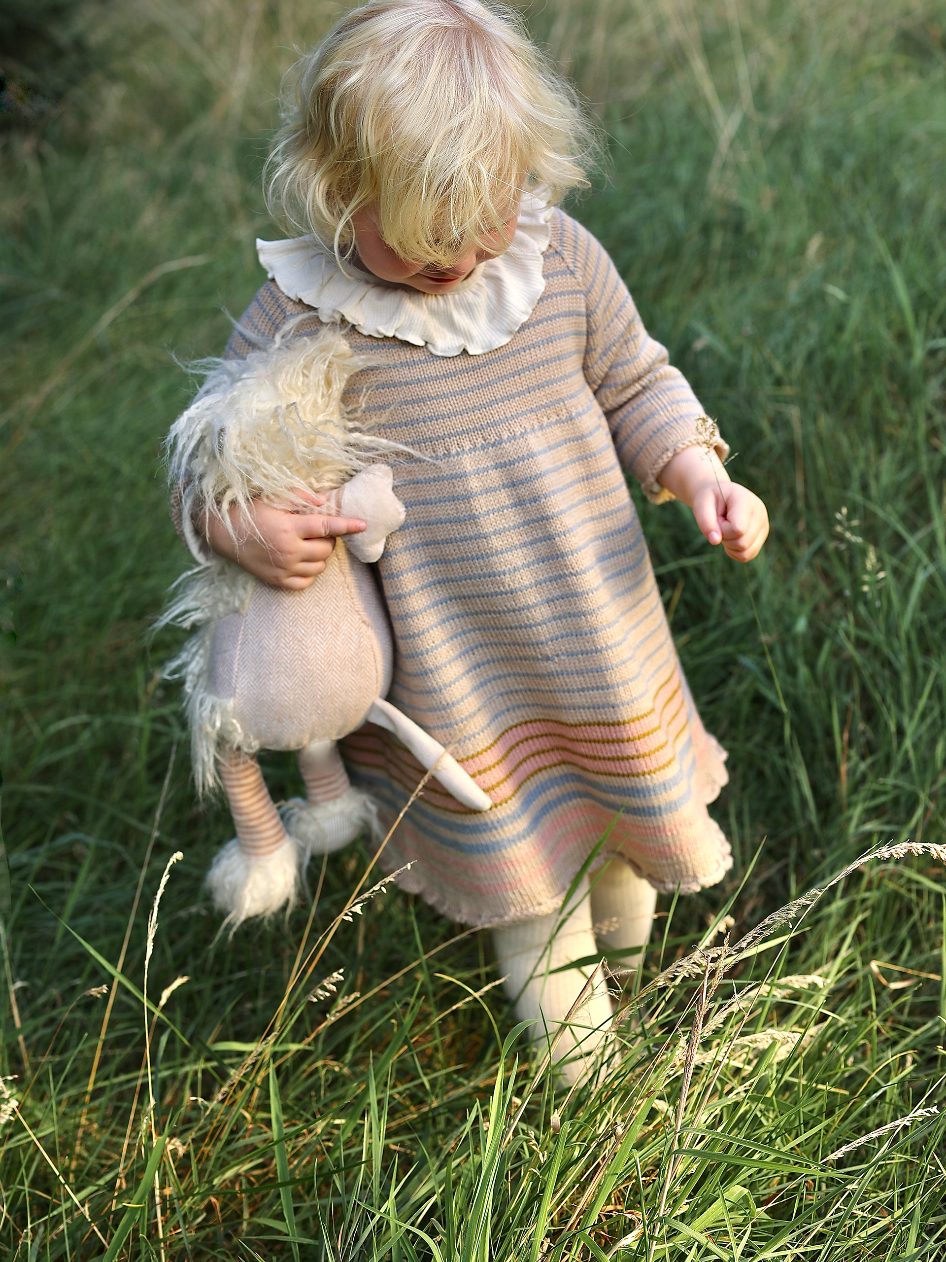 MOA barnklänning beige/gråblå