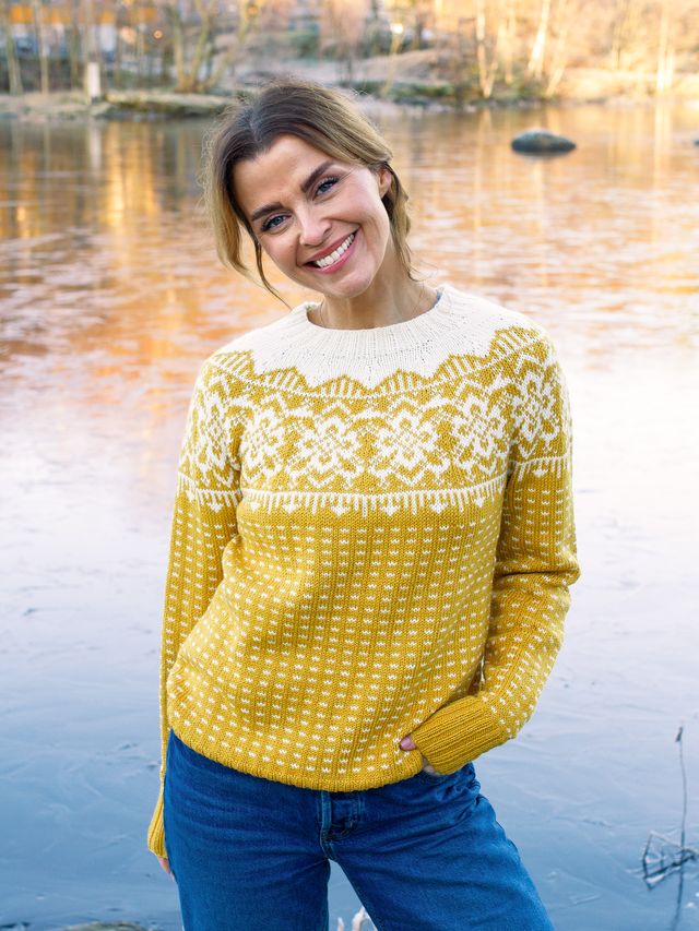 521K-03a MOY tröja dame