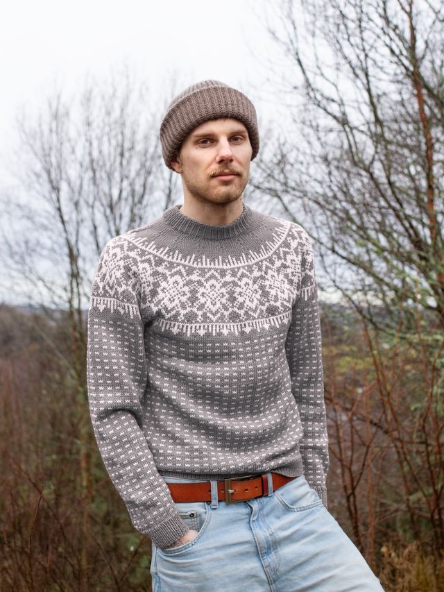 521K-05c MOY tröja herr