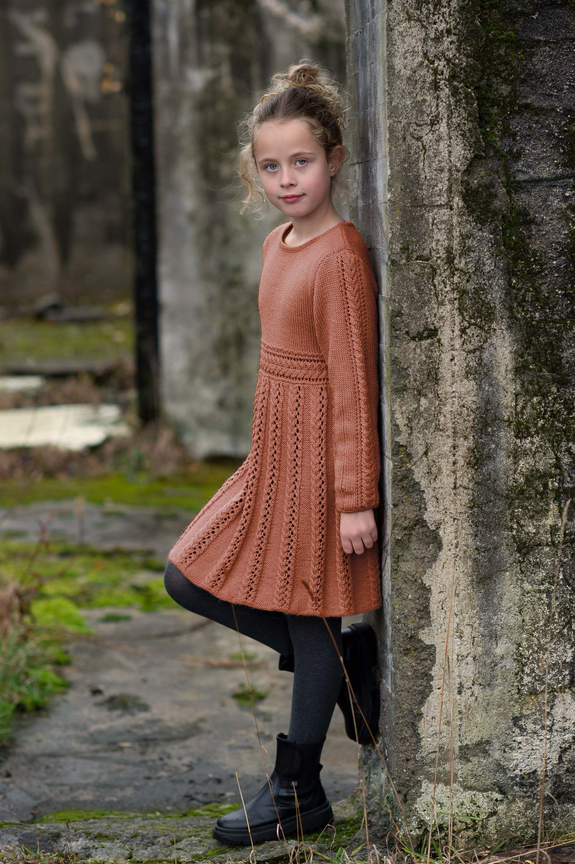 NELIA klänning dammig aprikos