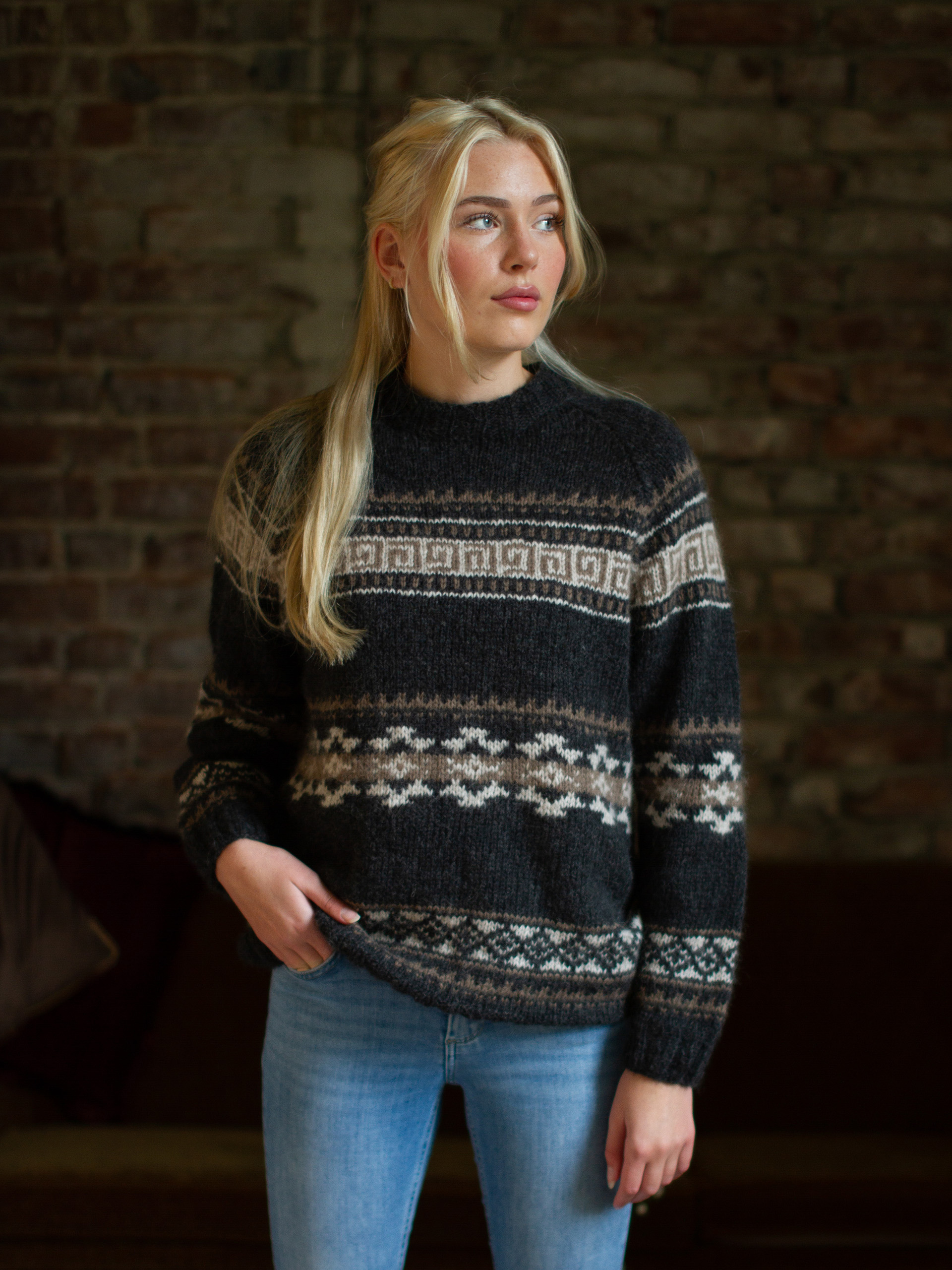 322K-09b RIVER tröja