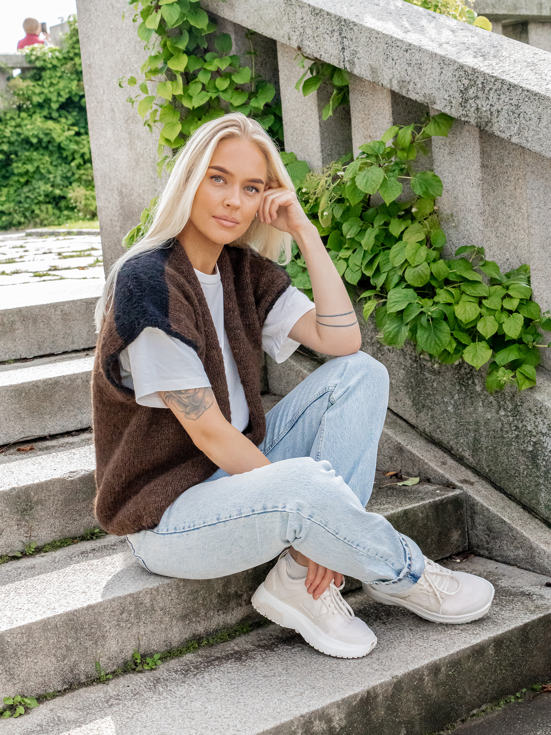 TRUE TONES väst brun