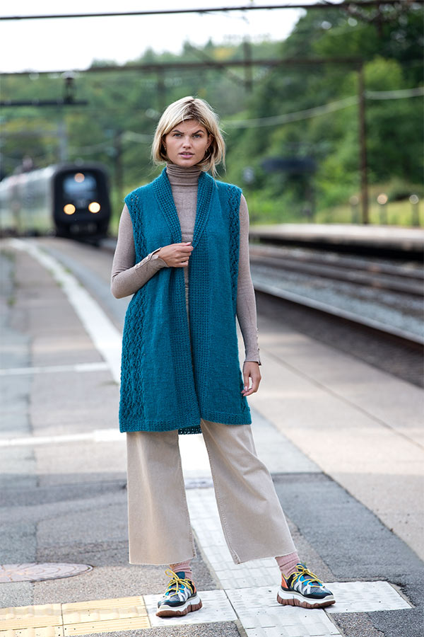 Lång väst i soft merino och kid silk