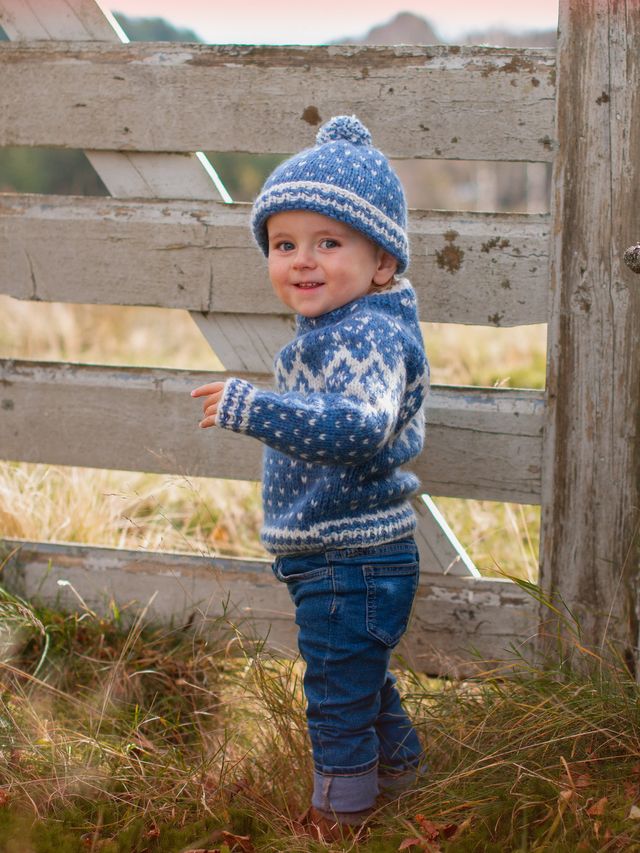 VIKSEMARKA tröja & mössa ljus jeansblå