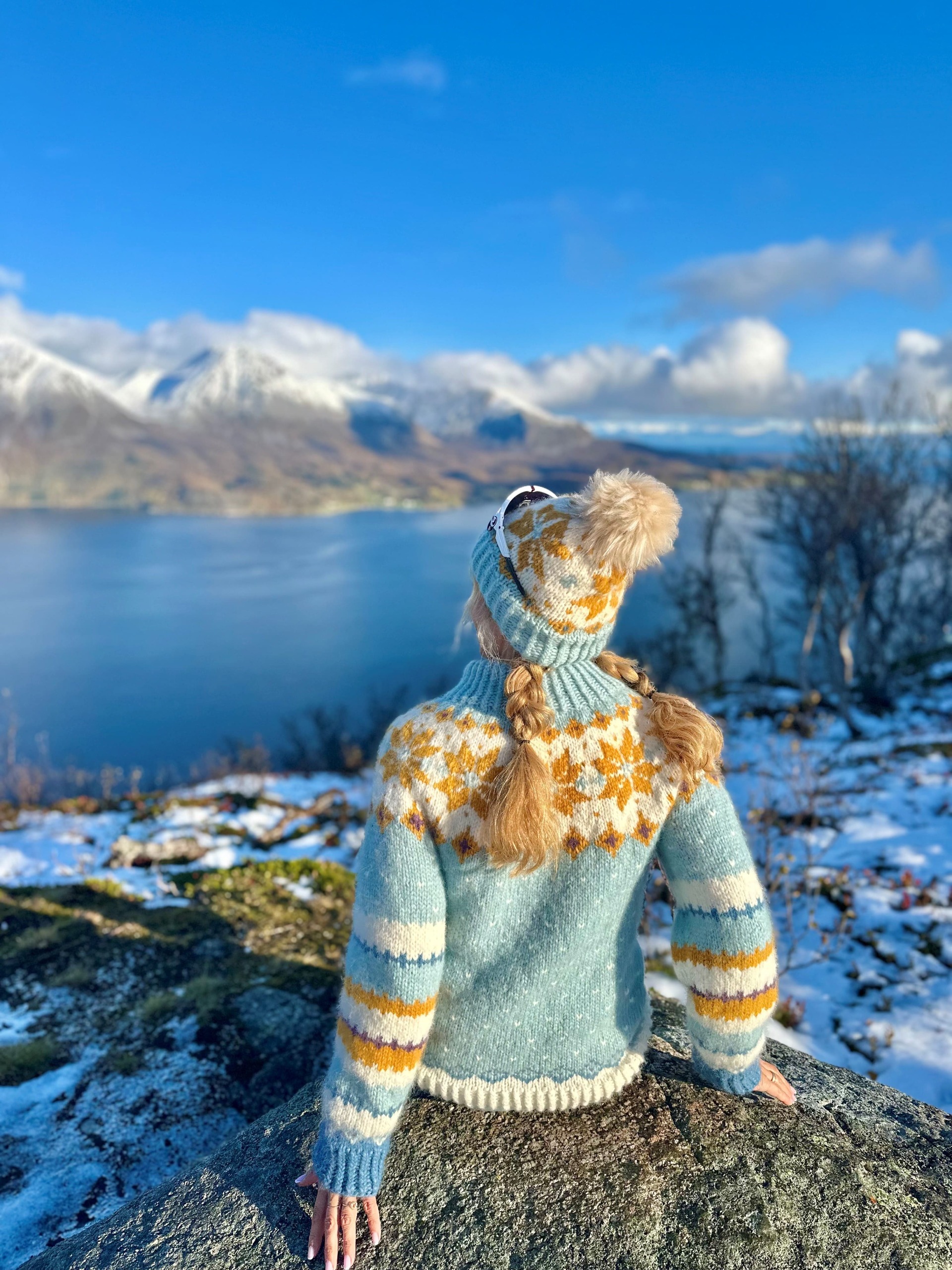 521E-09a Vinterstjärn tröja från norr