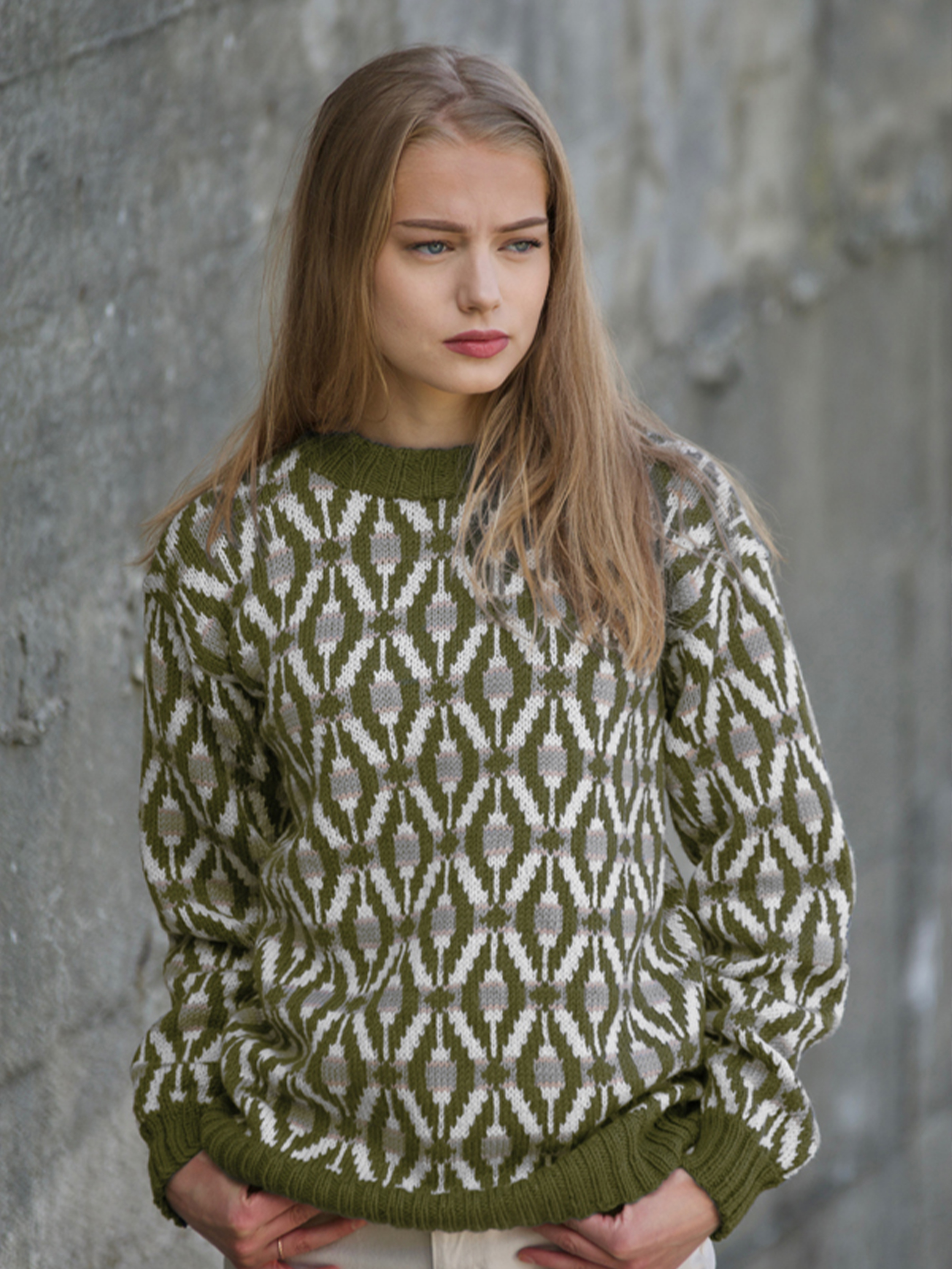 Wang tröja olivgrön