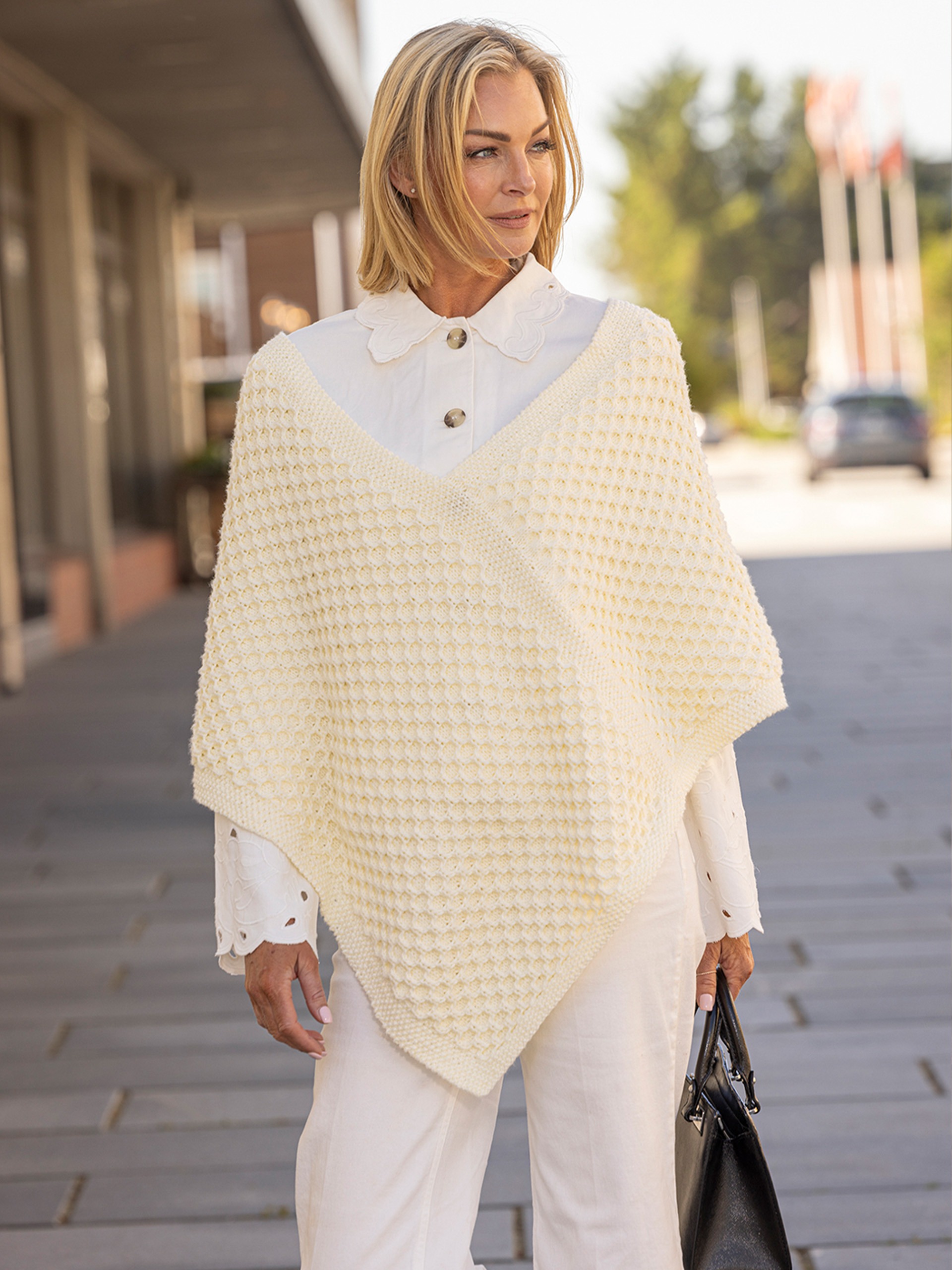 0014-4 Snow poncho