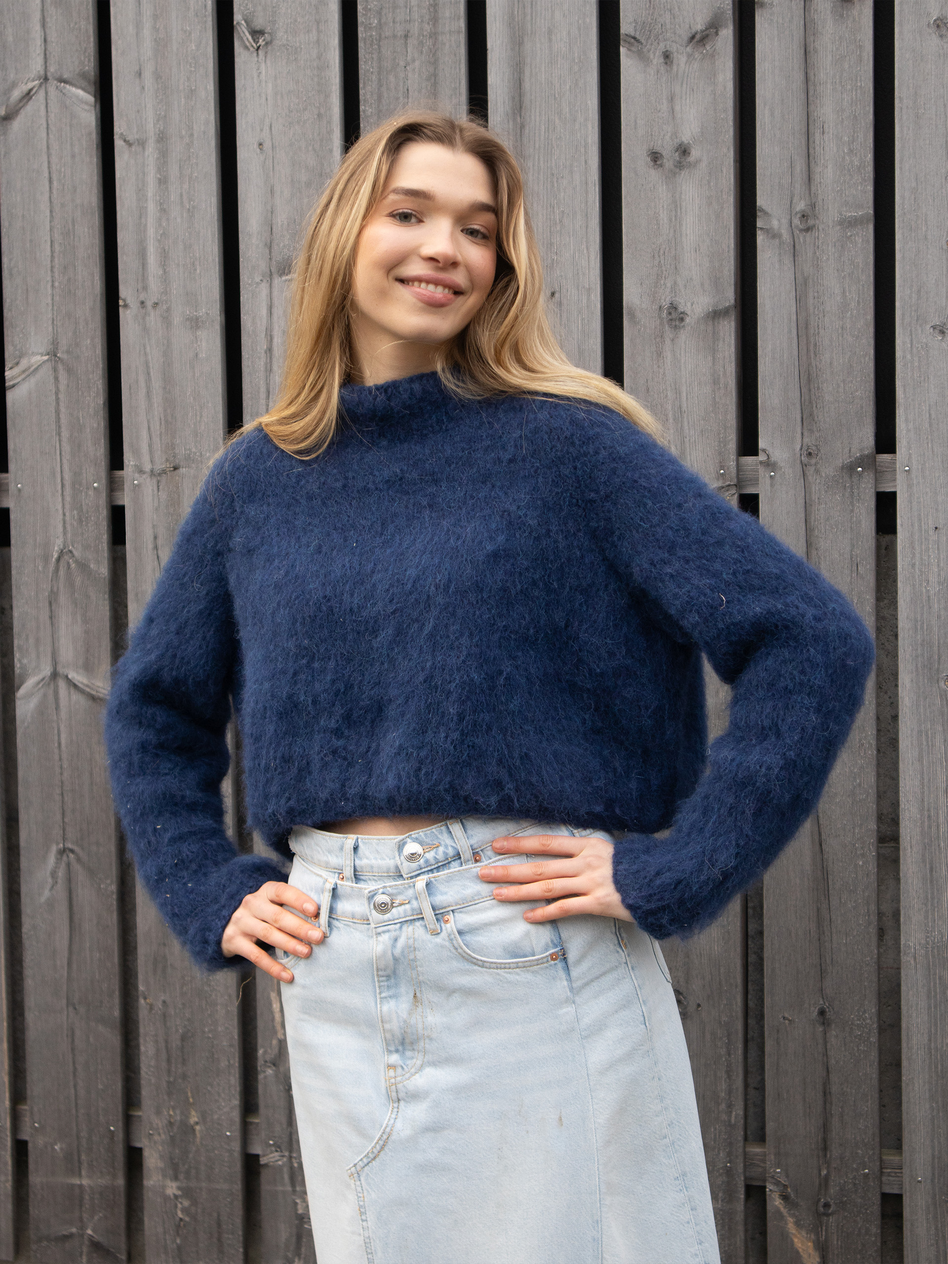 01-02b Bursti genser