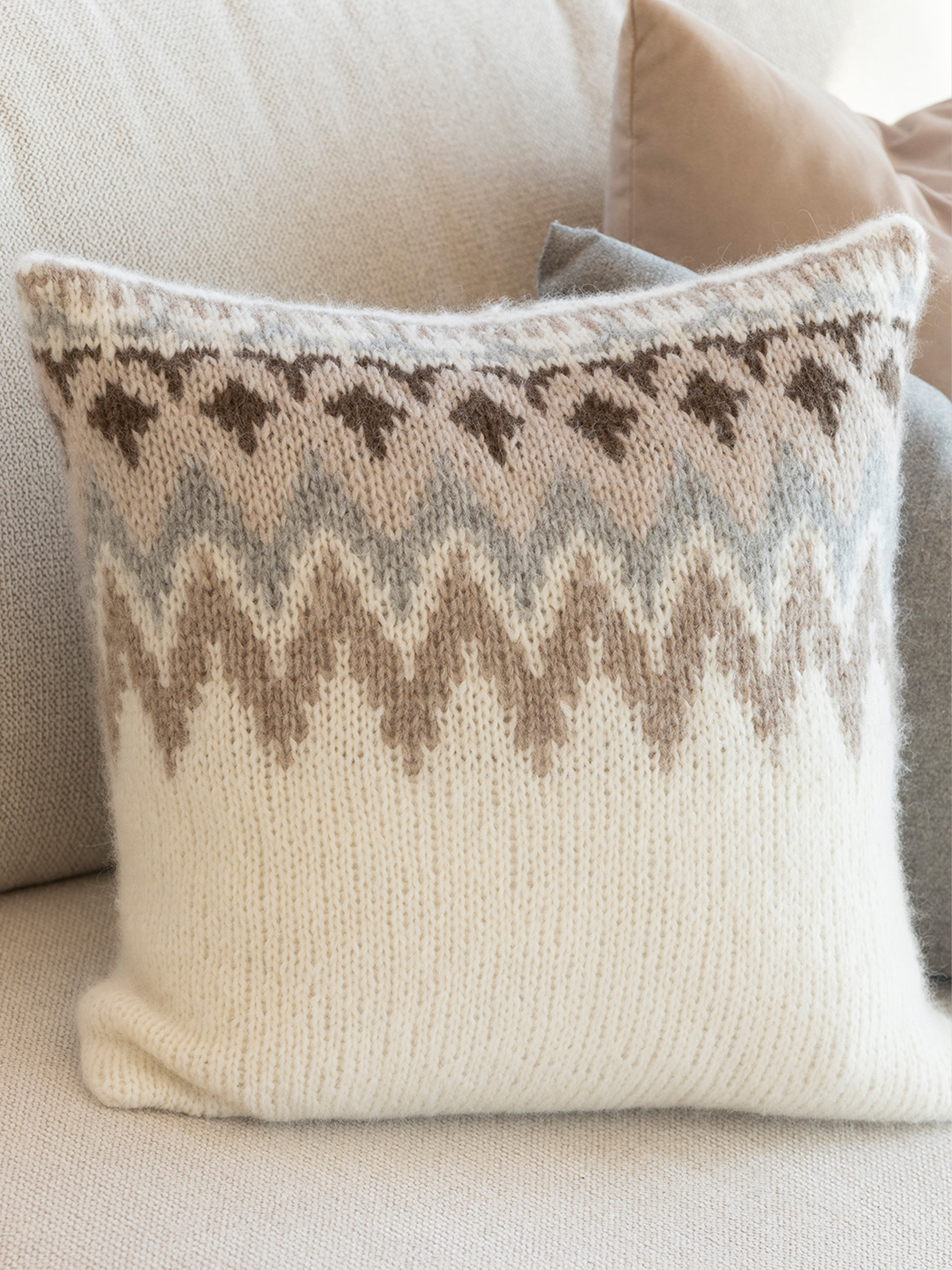 2427-7 Kathrine pute