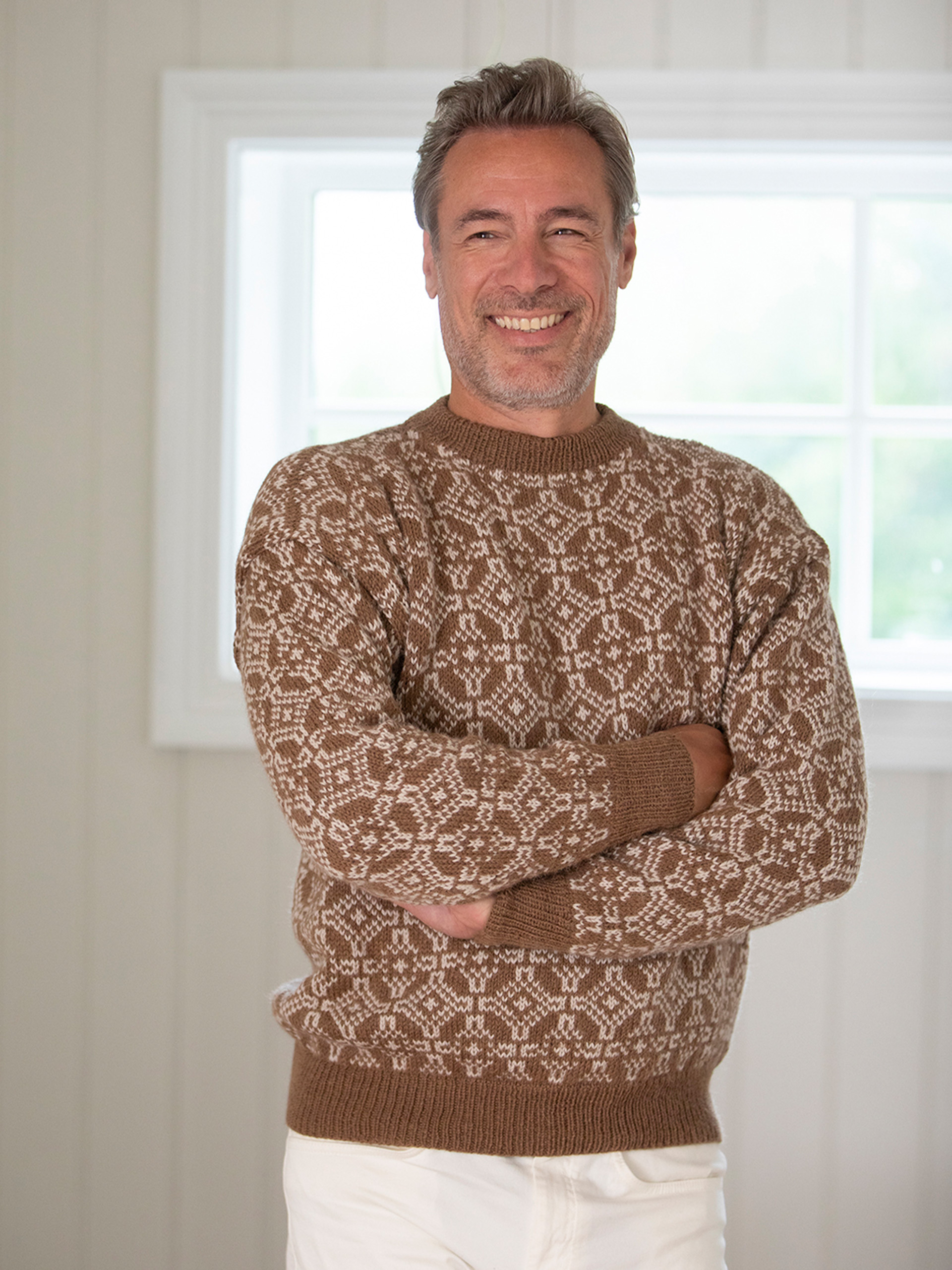 2428-10 Tollak genser