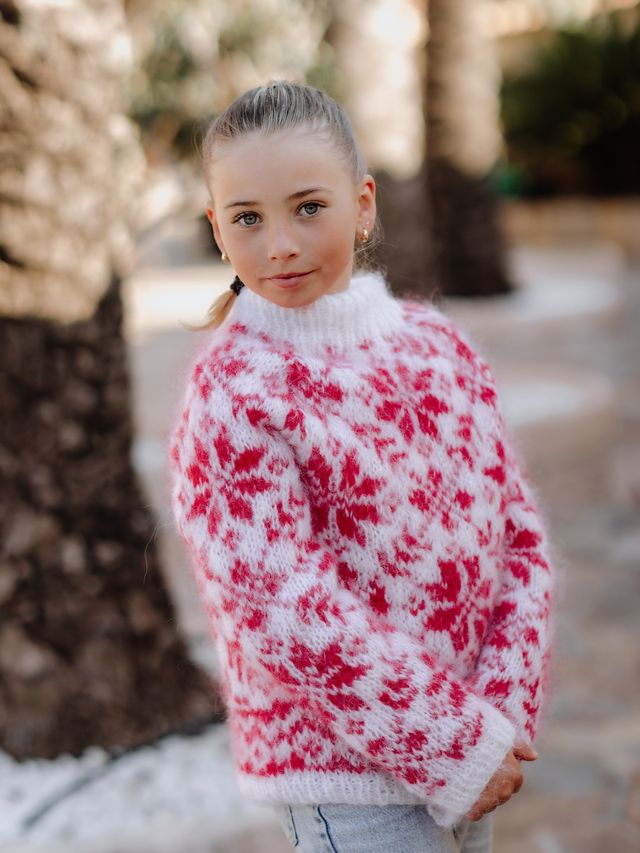 26-02a Carly barngenser (Mohair)