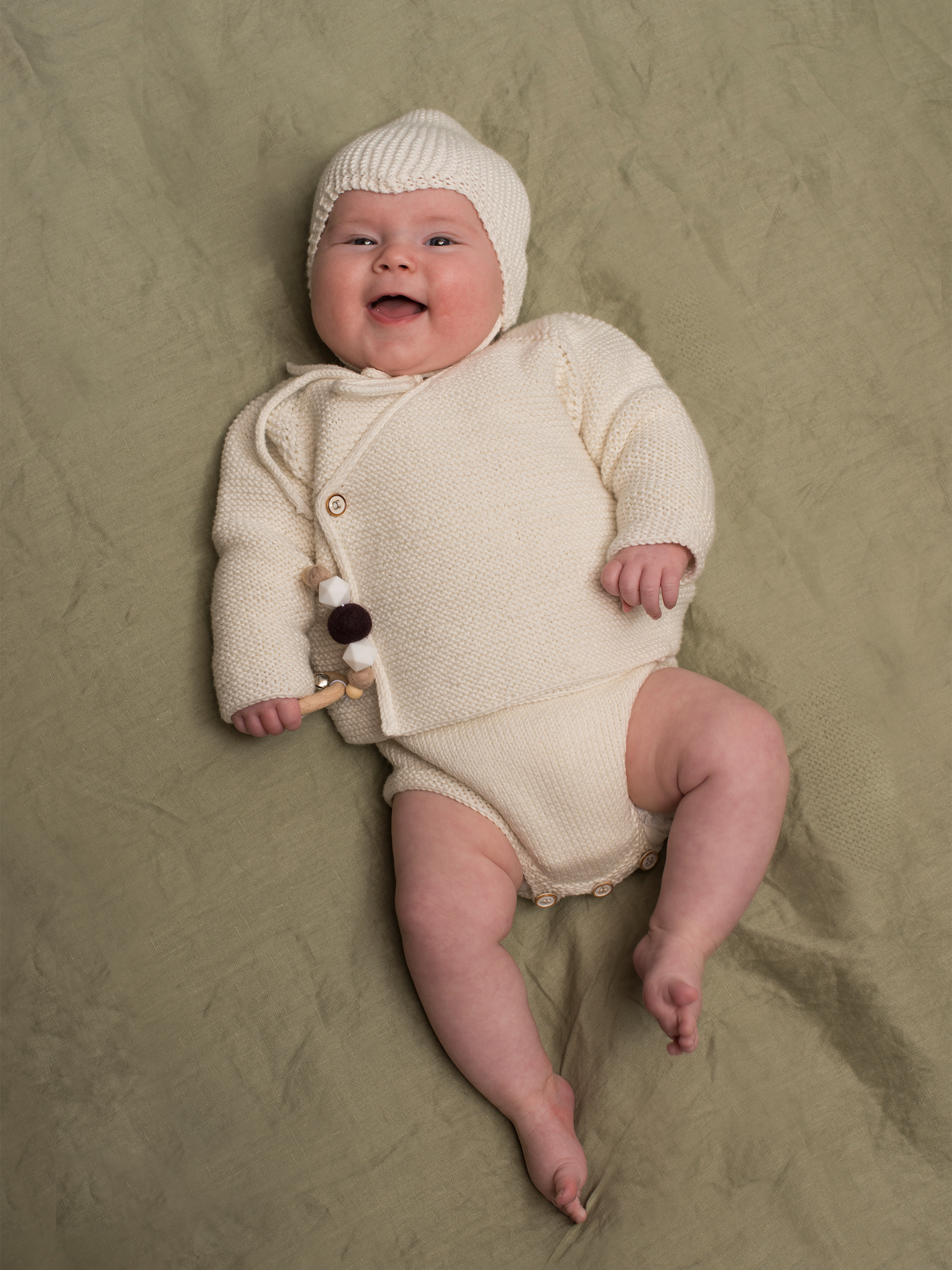 444-03 Majke babysett