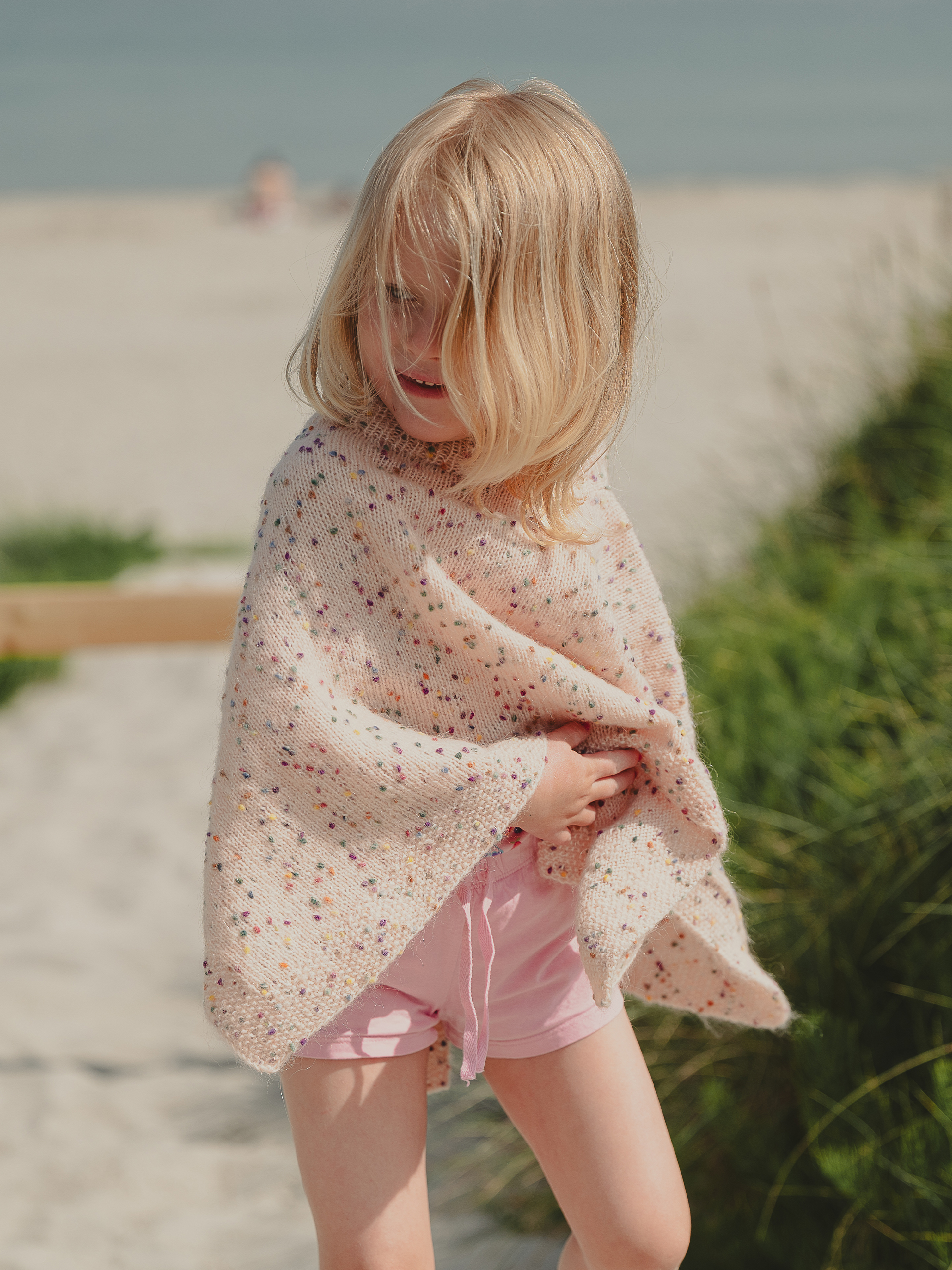 475-06 Cosette poncho