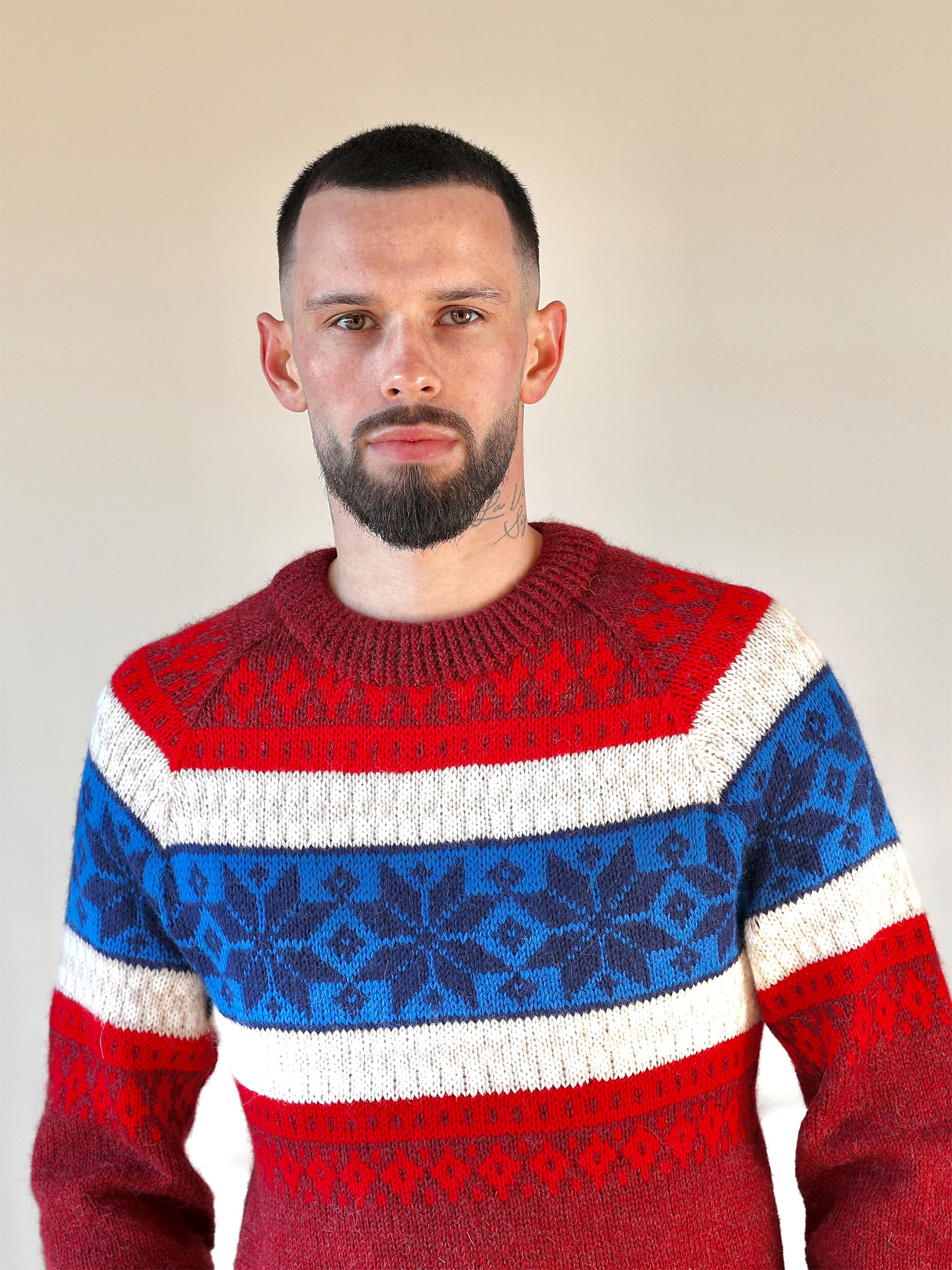 621S-08a Knit of Norway (Wool)