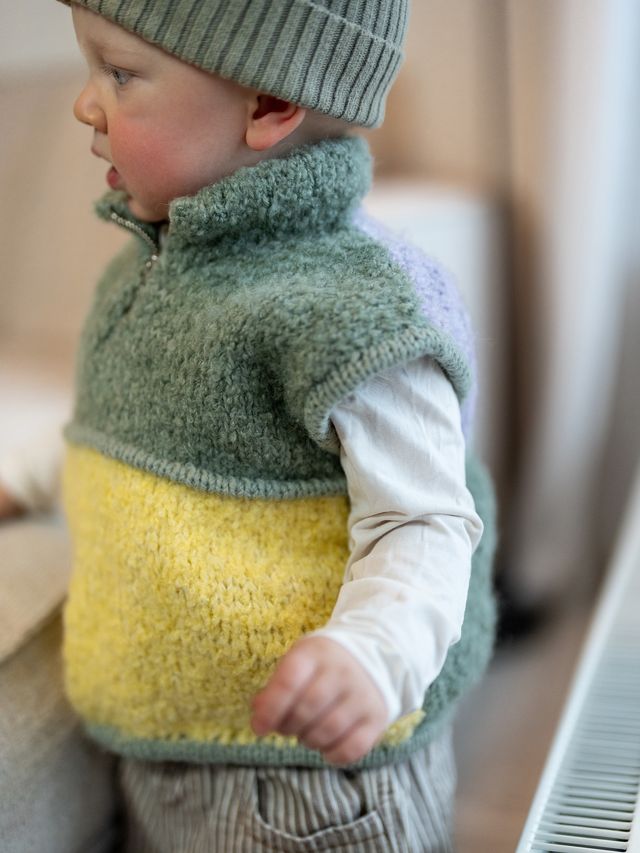 621V-04a RILO zip knit väst