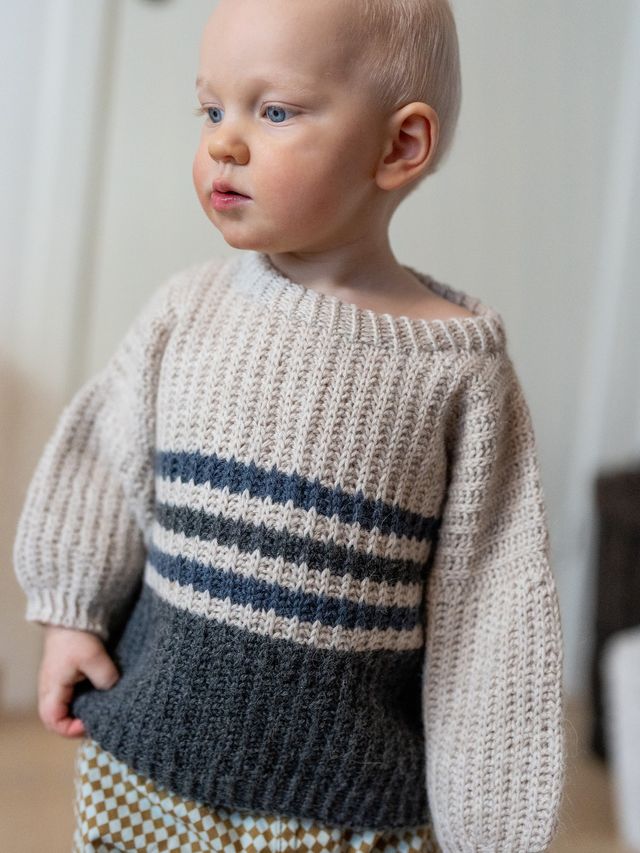 621V-05b TILO sweater