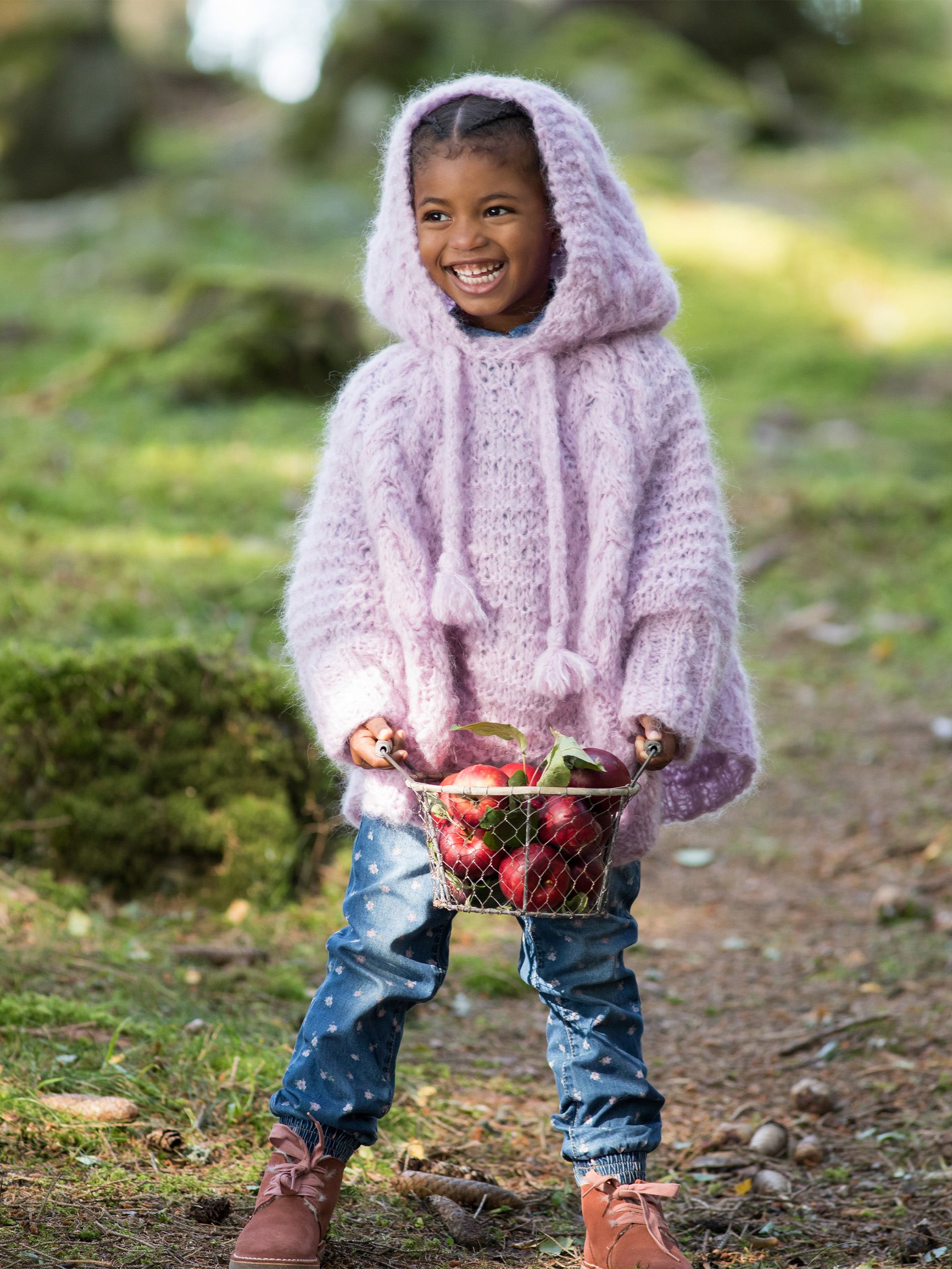 03-28 Clematis kids poncho