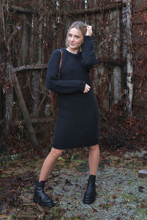 Wena lång klänning svart