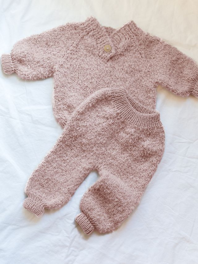 521V-03f WILLIE set 0-6 år